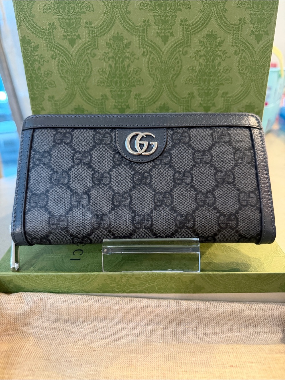 GUCCI | ✨NEW✨ Ophidia GG Supreme Zip Around Long Wallet in Grey/Graphite Grey